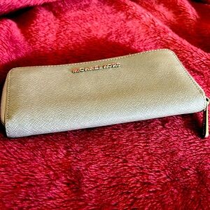 Michael Kors long wallet with zipper